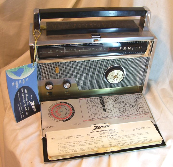 Zenith Trans Oceanic Royal 1000 Radio, circa 1959 Zenith Trans Oceanic Royal 1000 Radio, circa 1959