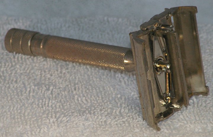 Gillette Ranger Tech TTO Razor from 1941 Gillette Ranger Tech TTO Razor from 1941